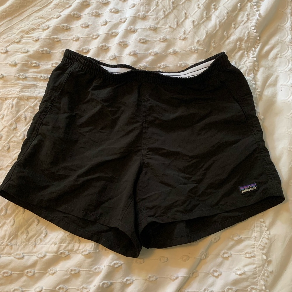 Patagonia Women’s Black Baggies
